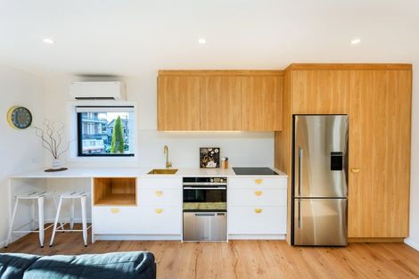 Photo of property in 57 Manor Place, Dunedin Central, Dunedin, 9016