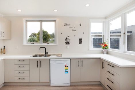 Photo of property in 19 Kipling Street, Roslyn, Palmerston North, 4414