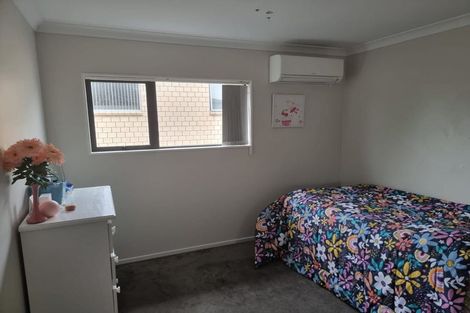 Photo of property in 121 Flat Bush School Road, Flat Bush, Auckland, 2019