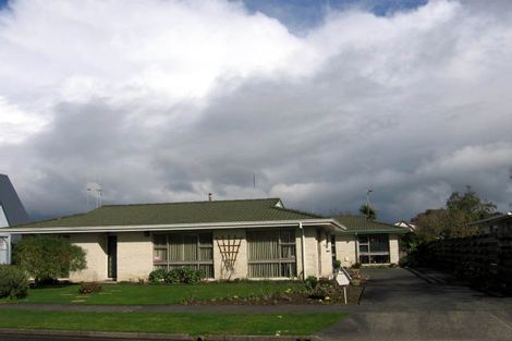 Photo of property in 2 Spilman Place, Awapuni, Palmerston North, 4412