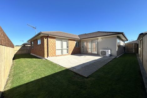 Photo of property in 11 Charlotte Crescent, Dinsdale, Hamilton, 3204