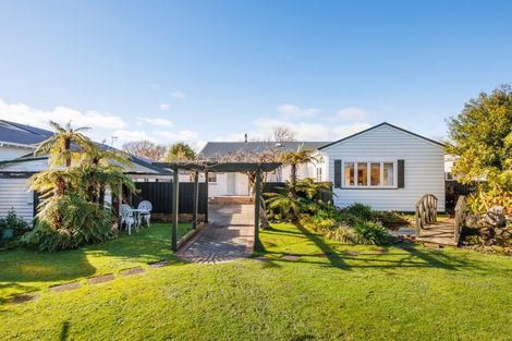 Photo of property in 21 Karina Terrace, Roslyn, Palmerston North, 4414