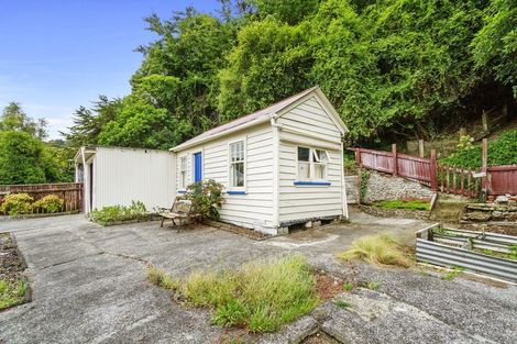 Photo of property in 24 Lincoln Avenue, Tawa, Wellington, 5028