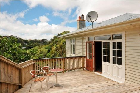 Photo of property in 53 Raroa Road, Kelburn, Wellington, 6012