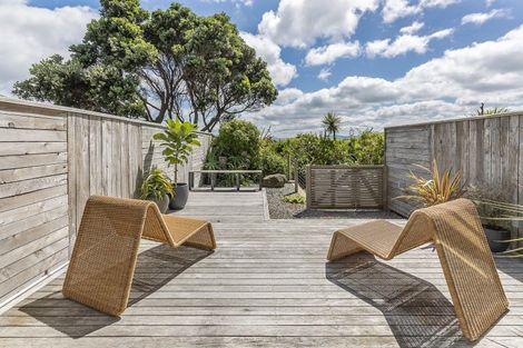 Photo of property in 17 Boardwalk Lane, Seatoun, Wellington, 6022