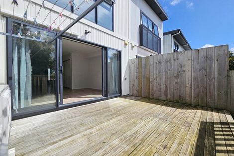 Photo of property in 20 Tautaiao Lane, Opaheke, Papakura, 2113