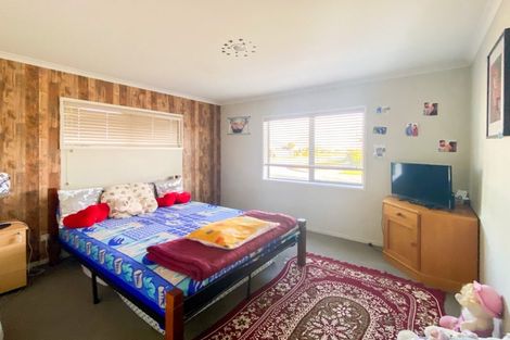 Photo of property in 6 Kittyhawk Avenue, Wigram, Christchurch, 8042