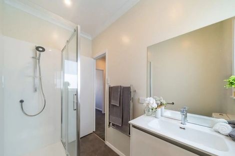 Photo of property in 56 Brentwood Street, Trentham, Upper Hutt, 5018