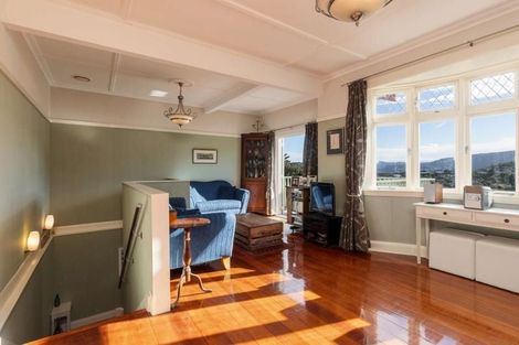 Photo of property in 25 Rangoon Street, Khandallah, Wellington, 6035