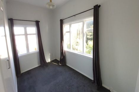 Photo of property in 27 Sar Street, Wadestown, Wellington, 6012
