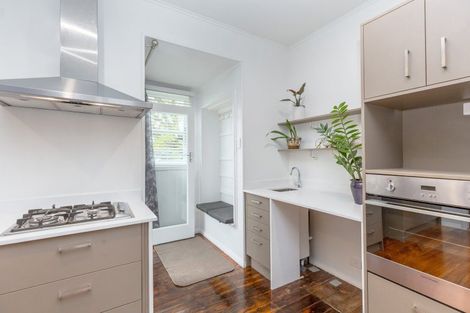 Photo of property in 5 Jellicoe Street, Greytown, 5712