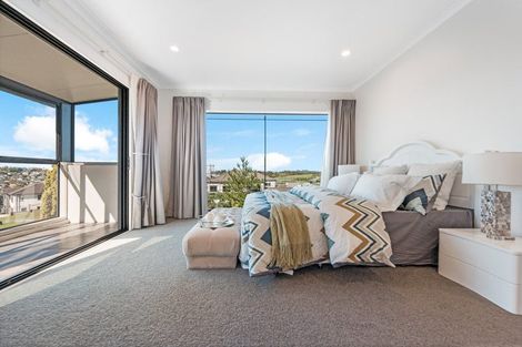 Photo of property in 48 Killybegs Drive, Pinehill, Auckland, 0632