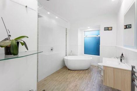 Photo of property in 22 Morrow Avenue, Bucklands Beach, Auckland, 2012