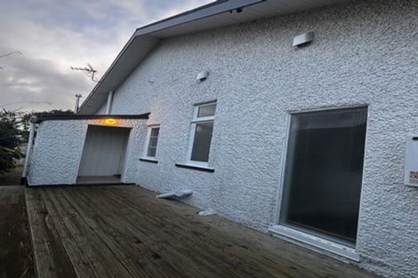 Photo of property in 8 Bell Street, Welbourn, New Plymouth, 4310