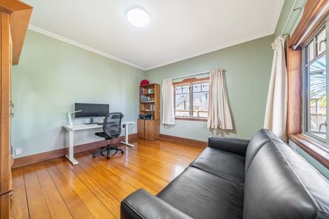 Photo of property in 17 Mcparland Street, Ebdentown, Upper Hutt, 5018
