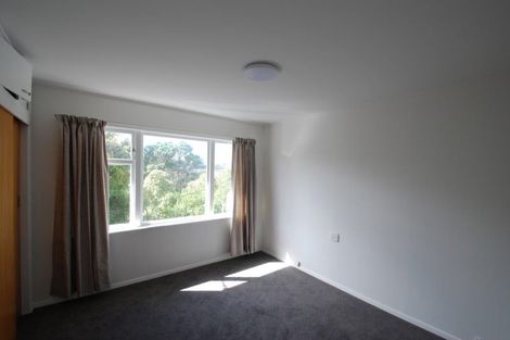 Photo of property in 127 Broderick Road, Johnsonville, Wellington, 6037