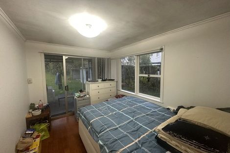 Photo of property in 25 Ellice Road, Totara Vale, Auckland, 0629