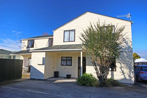Photo of property in 16 Keeling Street, West End, Palmerston North, 4412
