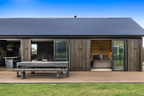 Photo of property in 6 Woodpecker Street, Lake Hawea, Wanaka, 9382