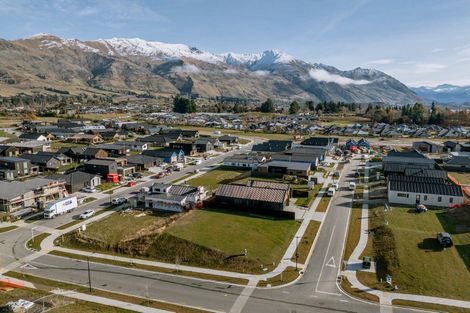 Photo of property in 1 Mason Street, Wanaka, 9305