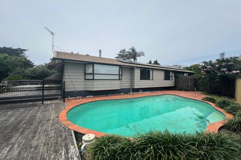 Photo of property in 3 Bluewater Place, Wattle Downs, Auckland, 2103