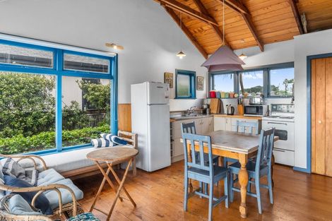 Photo of property in 71a Rua Avenue, Waitarere Beach, Levin, 5510