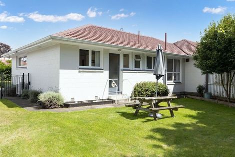 Photo of property in 4 Hudson Street, Bryndwr, Christchurch, 8053