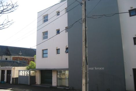 Photo of property in 2 Oriental Terrace, Mount Victoria, Wellington, 6011