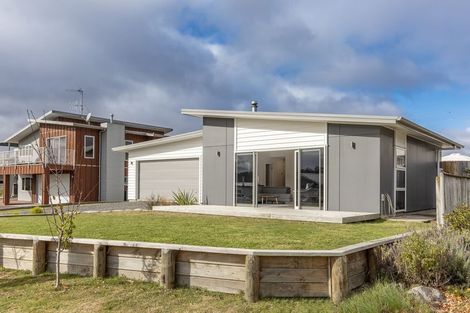 Photo of property in 8 Marshall Close, Motuoapa, Turangi, 3382