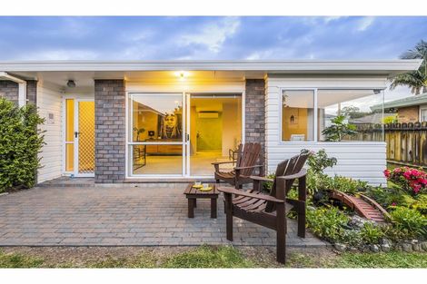 Photo of property in 1/23 Opaheke Road, Papakura, 2110