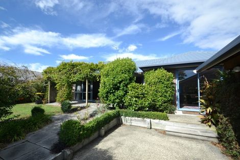 Photo of property in 3 Duffy Place, Stoke, Nelson, 7011