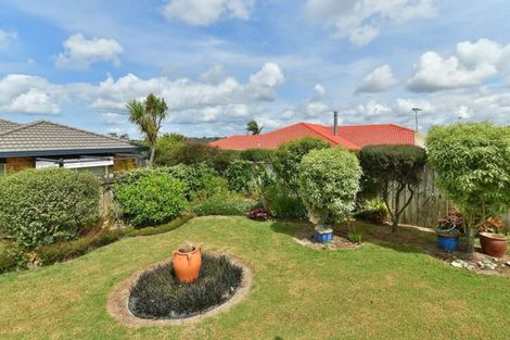 Photo of property in 9 Kath Hopper Drive, Orewa, 0931
