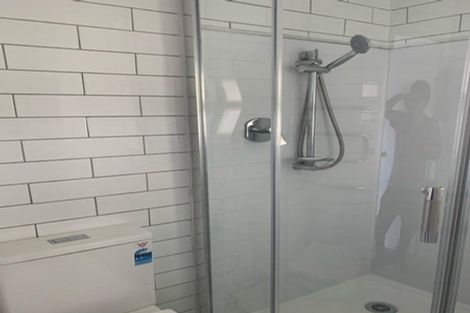 Photo of property in 11a Hill Crescent, Papakura, 2110