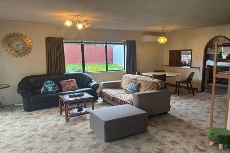 Photo of property in 2/94 Prince Regent Drive, Half Moon Bay, Auckland, 2012