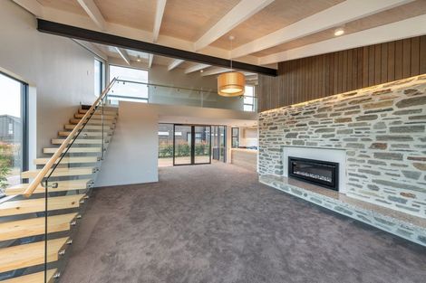 Photo of property in 3 Mcdonald Street, Wanaka, 9305