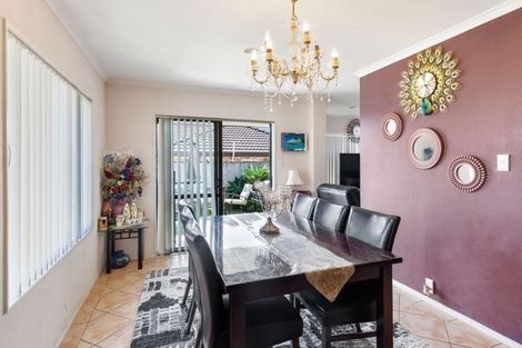 Photo of property in 242 Mahia Road, Weymouth, Auckland, 2103