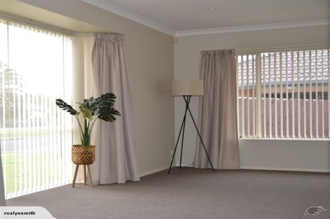 Photo of property in 16 Rathmar Drive, Manurewa, Auckland, 2105