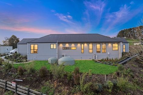 Photo of property in 6 Peet Row, Pokeno, 2471