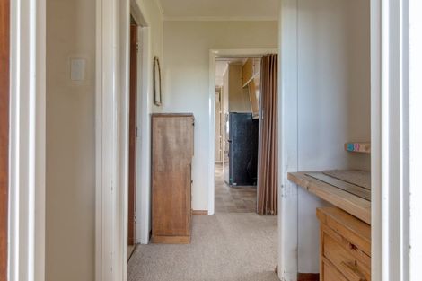 Photo of property in 21 Bibby Street, Waipawa, 4210