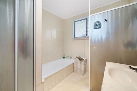 Photo of property in 3/8 Hewer Crescent, Naenae, Lower Hutt, 5011