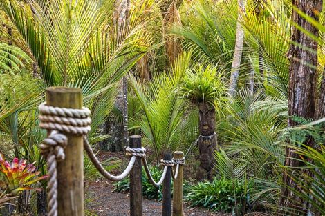 Photo of property in 212 Whitmore Road, Tawharanui Peninsula, Warkworth, 0986