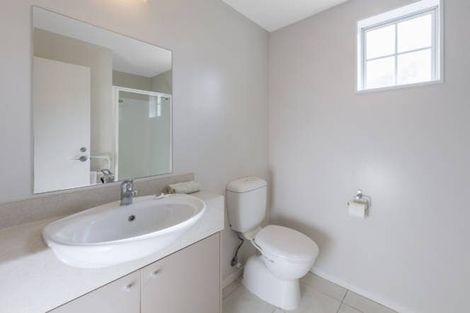 Photo of property in 57 Kirikiri Lane, East Tamaki, Auckland, 2013