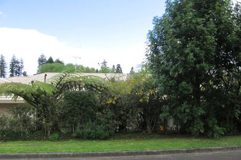 Photo of property in 77 Little John Drive, Bellevue, Tauranga, 3110
