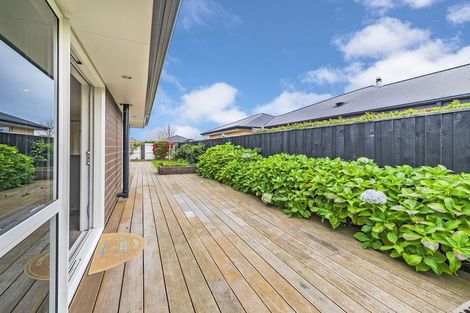 Photo of property in 2 Highworth Crescent, Rolleston, 7615