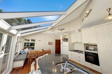 Photo of property in 12 Mallam Street, Karori, Wellington, 6012