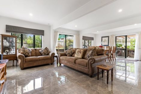 Photo of property in 2/9 Barcroft Place, Clendon Park, Auckland, 2103