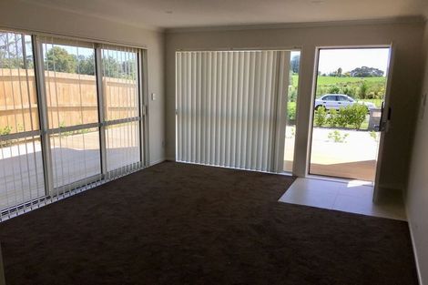 Photo of property in 10 Atalanta Way, Beachlands, Auckland, 2018