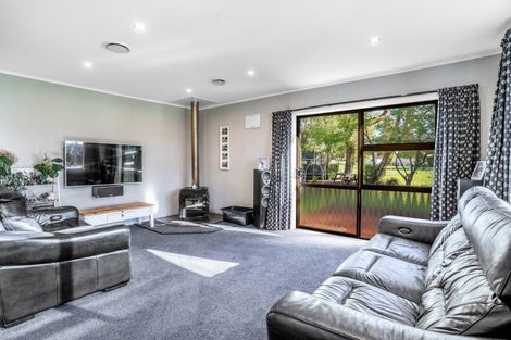 Photo of property in 335 Egerton Road, Winton, 9782