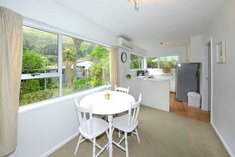 Photo of property in 2/123 Wakefield Avenue, Sumner, Christchurch, 8081