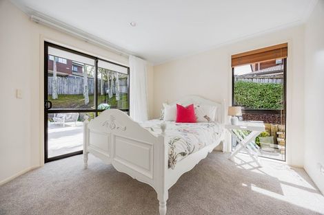 Photo of property in 22 Ballymore Drive, Pinehill, Auckland, 0632